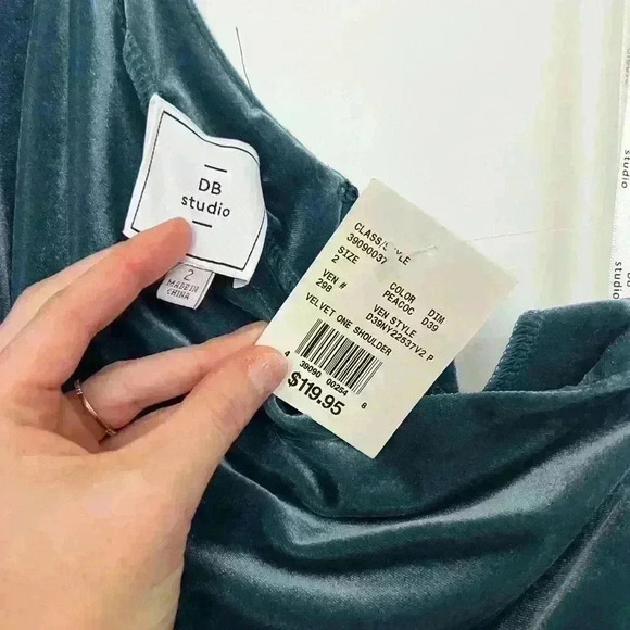 Davids Bridal - Picture 2 of 2